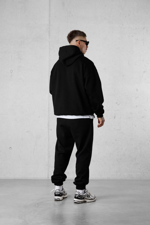 BLACK ESSENTIAL JOGGER 2.0