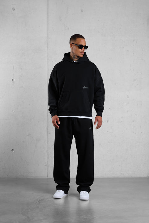 BLACK SIGNATURE OVERSIZED HOODIE