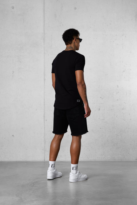 BLACK CHASING COASTLINES TEE