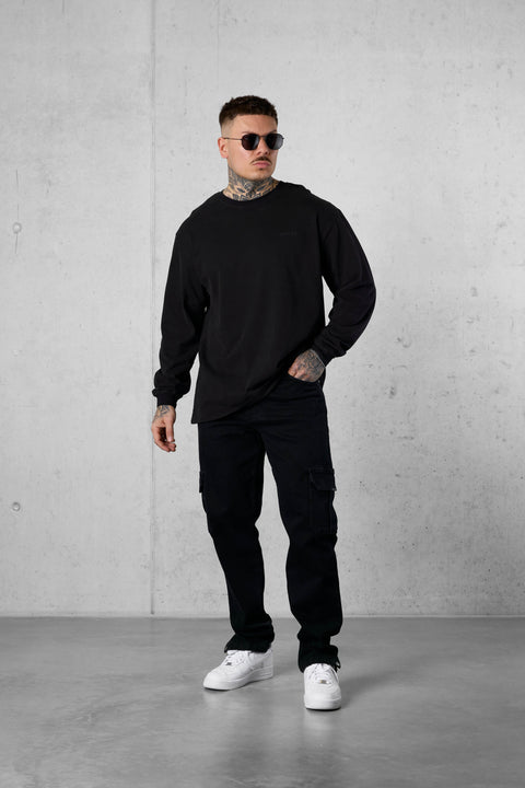 BLACK ESSENTIAL LONGSLEEVE