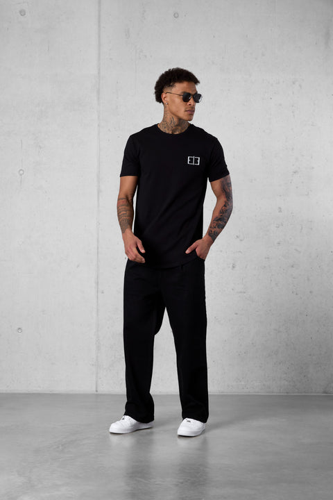 BLACK LOGO TEE