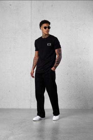 BLACK LOGO TEE