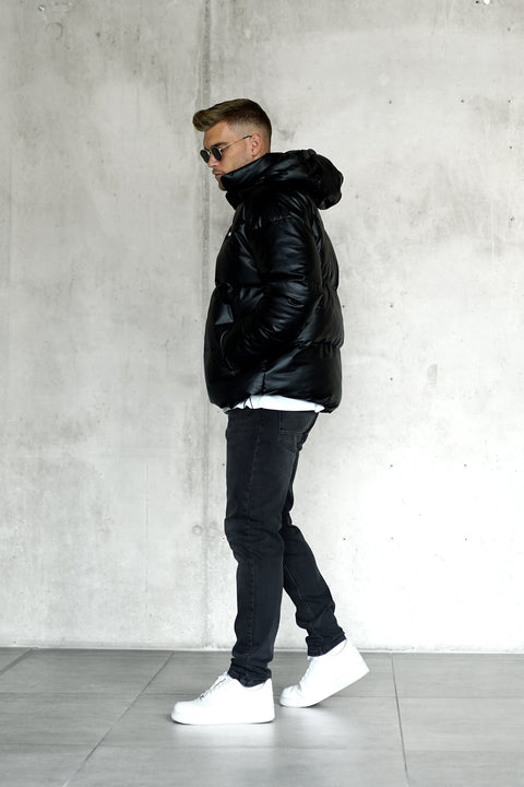 BLACK OVERSIZED PUFFER JACKET